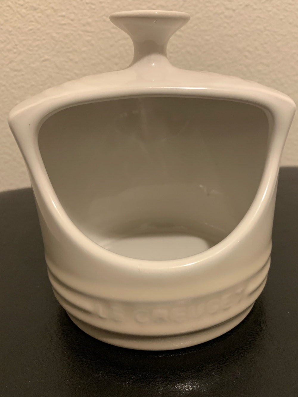 Le Creuset Salt Crock Salt Keeper Shade Meringue
